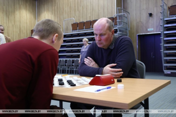 "Красивый ход или свежая идея - в чем удовольствие игры?" Как завоевываются чемпионские титулы по шашкам