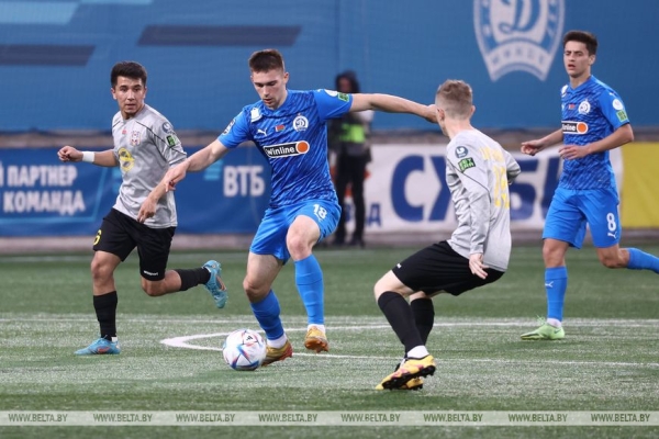 Минское "Динамо" продлило победную серию в чемпионате Беларуси Минское "Динамо" продлило победную серию в чемпионате Беларуси