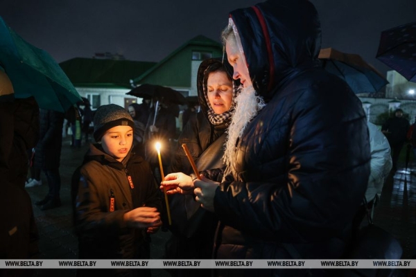 ФОТОФАКТ: Торжественные богослужения на Светлое Христово Воскресение