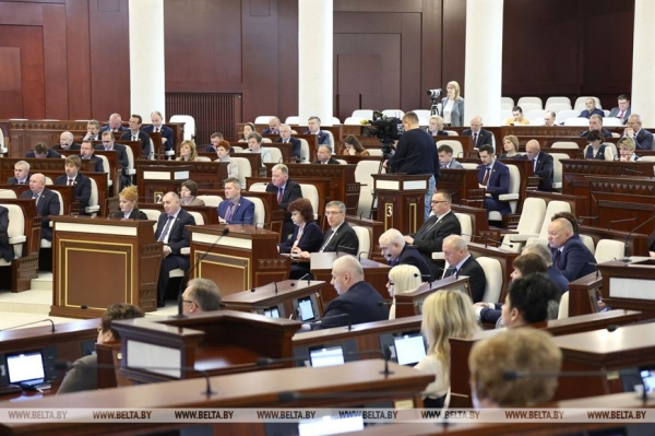 Глава Нацбанка рассказал, какие меры были приняты для поддержки экономики в условиях санкций