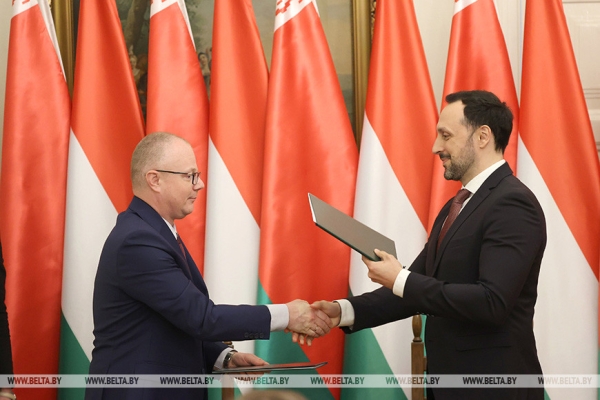 Экономика, инвестиции, передовые технологии. Глава белорусского МИД посетил Венгрию Экономика, инвестиции, передовые технологии. Глава белорусского МИД посетил Венгрию