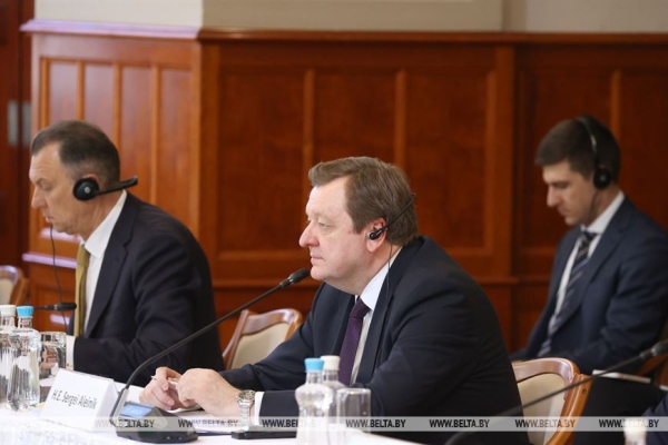 Экономика, инвестиции, передовые технологии. Глава белорусского МИД посетил Венгрию Экономика, инвестиции, передовые технологии. Глава белорусского МИД посетил Венгрию