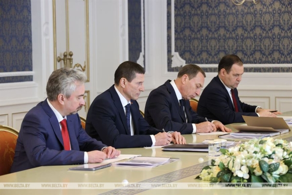 Лукашенко предложили нестандартные подходы к развитию ПВТ