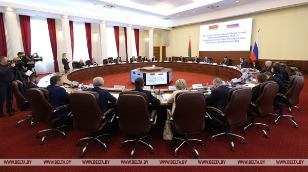 ФОТОФАКТ: Головченко посещает с рабочим визитом Иркутскую область ФОТОФАКТ: Головченко посещает с рабочим визитом Иркутскую область