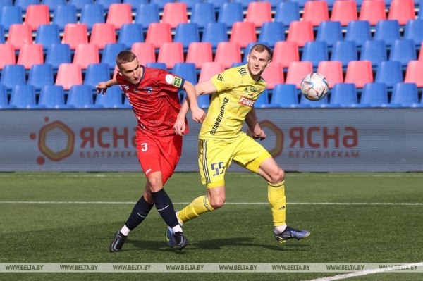 Футболисты БАТЭ и "Минска" сыграли вничью в чемпионате Беларуси