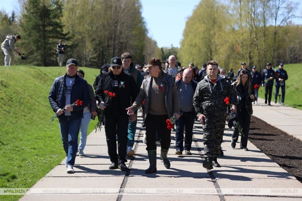 Луцкий: не сомневаюсь, что акцию по высадке деревьев в "Хатыни" поддержат многие белорусы