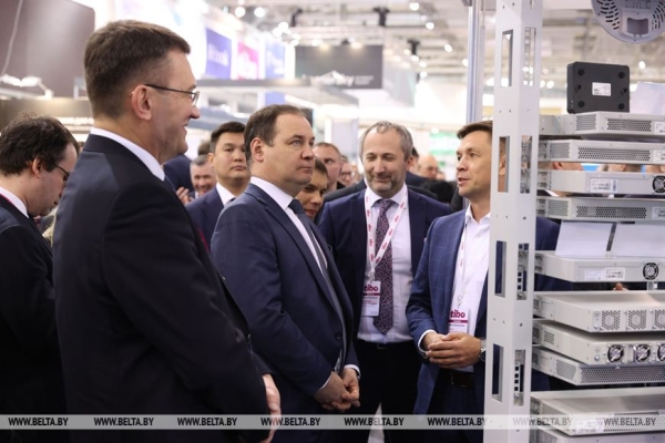 Головченко: в условиях внешнего давления нужно обеспечить технологическую независимость и цифровой суверенитет