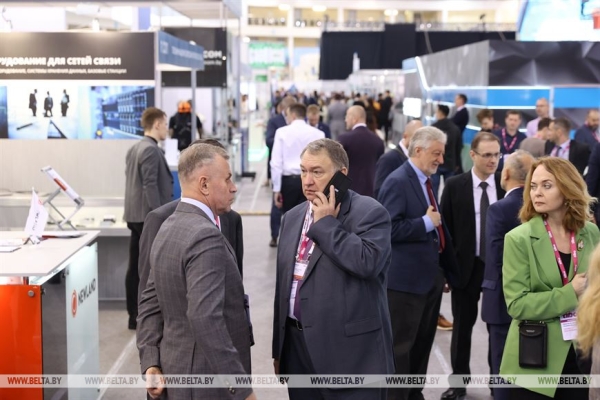 Головченко: в условиях внешнего давления нужно обеспечить технологическую независимость и цифровой суверенитет