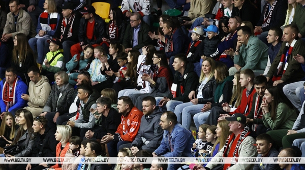 Неожиданный приезд в Гродно, эксперименты на полях и программа действий для страны. Итоги региональной недели Президента Неожиданный приезд в Гродно, эксперименты на полях и программа действий для страны. Итоги региональной недели Президента