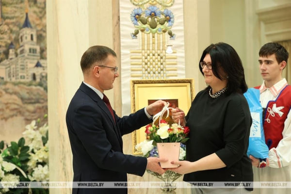 Победительниц конкурса "Женщина года - 2022" наградили в Минске