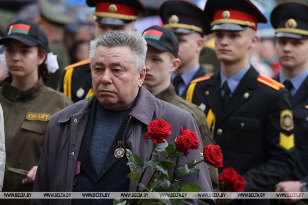 Луцкий об аварии на ЧАЭС: мы справились потому, что вся страна включилась в процесс ликвидации последствий Луцкий об аварии на ЧАЭС: мы справились потому, что вся страна включилась в процесс ликвидации последствий