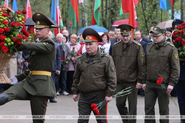 Луцкий об аварии на ЧАЭС: мы справились потому, что вся страна включилась в процесс ликвидации последствий Луцкий об аварии на ЧАЭС: мы справились потому, что вся страна включилась в процесс ликвидации последствий