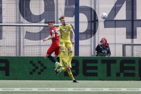 Футболисты БАТЭ и "Минска" сыграли вничью в чемпионате Беларуси