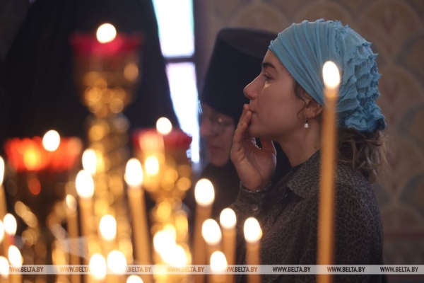Радуница - радость вечной жизни: минчане поминают умерших близких Радуница - радость вечной жизни: минчане поминают умерших близких
