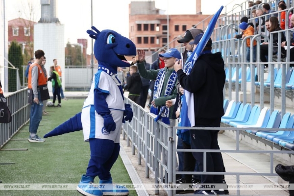 Минское "Динамо" продлило победную серию в чемпионате Беларуси Минское "Динамо" продлило победную серию в чемпионате Беларуси