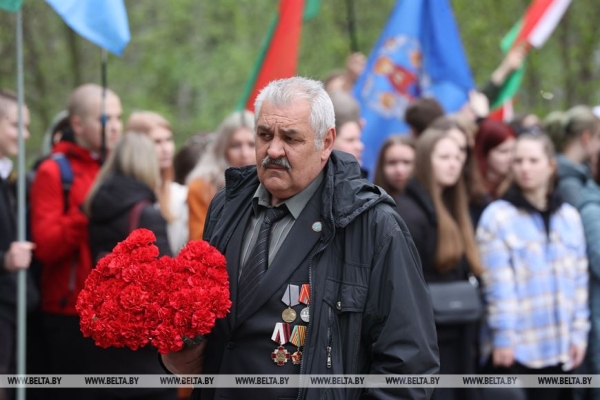 Луцкий об аварии на ЧАЭС: мы справились потому, что вся страна включилась в процесс ликвидации последствий Луцкий об аварии на ЧАЭС: мы справились потому, что вся страна включилась в процесс ликвидации последствий