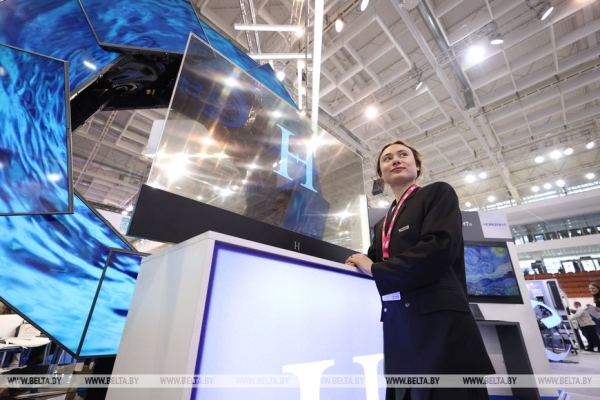 Головченко: в условиях внешнего давления нужно обеспечить технологическую независимость и цифровой суверенитет