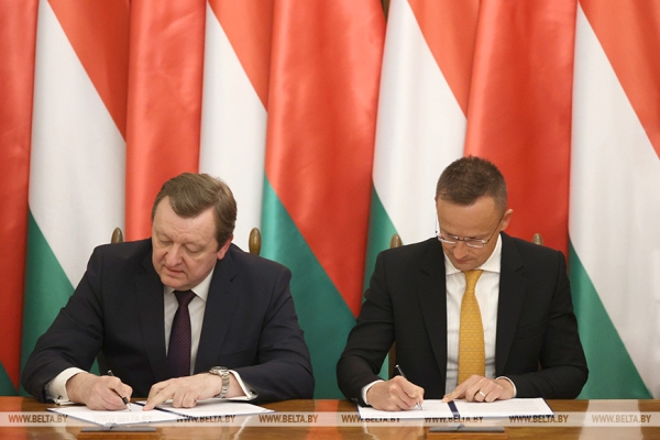 Экономика, инвестиции, передовые технологии. Глава белорусского МИД посетил Венгрию Экономика, инвестиции, передовые технологии. Глава белорусского МИД посетил Венгрию