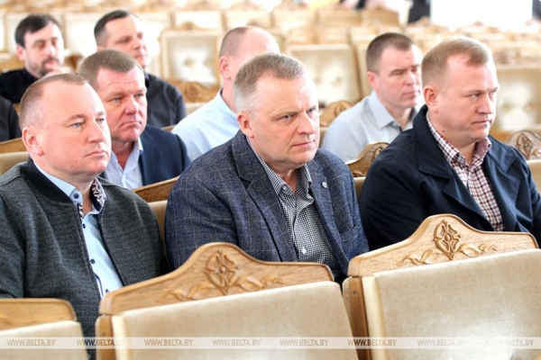 Заяц: наши фермерские хозяйства в состоянии заместить привозную продукцию отечественной