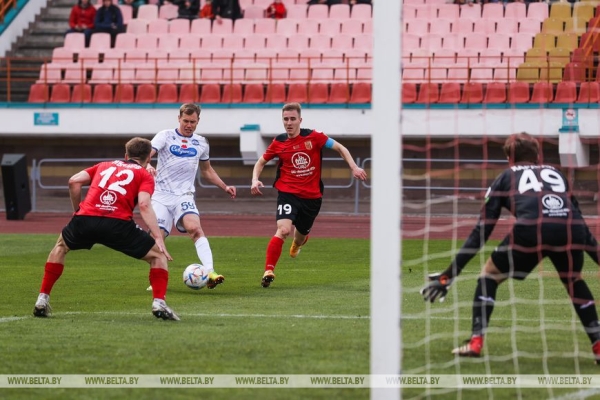 ФОТОФАКТ: Футболисты "Славии" одержали первую победу в чемпионате Беларуси по футболу ФОТОФАКТ: Футболисты "Славии" одержали первую победу в чемпионате Беларуси по футболу