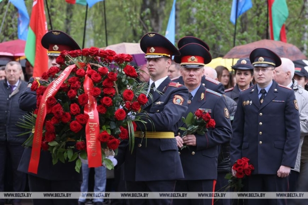 Луцкий об аварии на ЧАЭС: мы справились потому, что вся страна включилась в процесс ликвидации последствий Луцкий об аварии на ЧАЭС: мы справились потому, что вся страна включилась в процесс ликвидации последствий