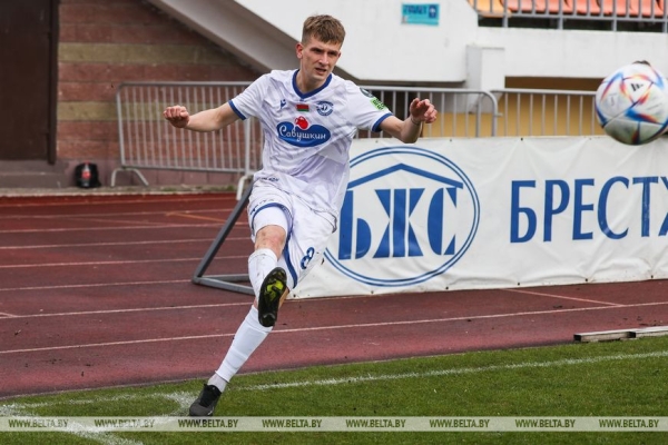 ФОТОФАКТ: Футболисты "Славии" одержали первую победу в чемпионате Беларуси по футболу ФОТОФАКТ: Футболисты "Славии" одержали первую победу в чемпионате Беларуси по футболу