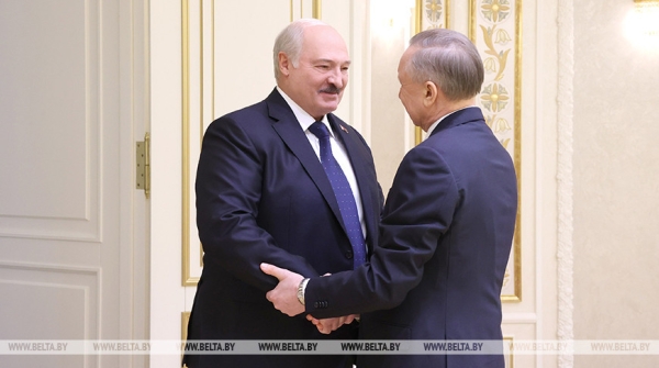 Лукашенко о сотрудничестве Беларуси с Санкт-Петербургом: результаты впечатляют Лукашенко о сотрудничестве Беларуси с Санкт-Петербургом: результаты впечатляют