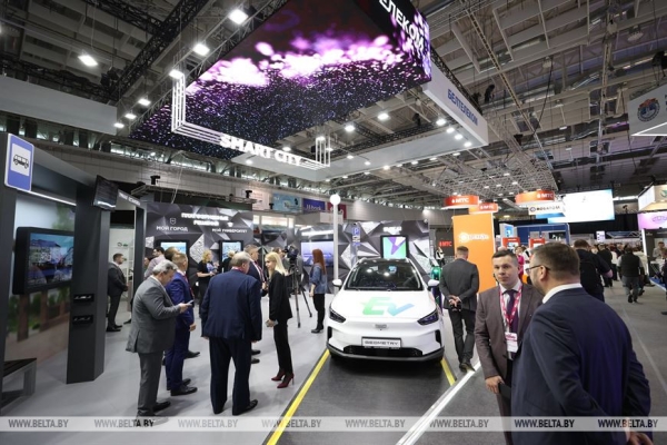 Головченко: в условиях внешнего давления нужно обеспечить технологическую независимость и цифровой суверенитет