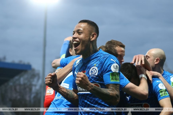 Минское "Динамо" продлило победную серию в чемпионате Беларуси Минское "Динамо" продлило победную серию в чемпионате Беларуси
