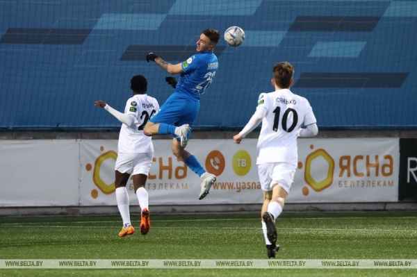 Минское "Динамо" разгромило футболистов "Ислочи" в чемпионате Беларуси Минское "Динамо" разгромило футболистов "Ислочи" в чемпионате Беларуси