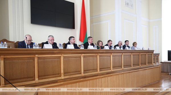 Заяц: наши фермерские хозяйства в состоянии заместить привозную продукцию отечественной Заяц: наши фермерские хозяйства в состоянии заместить привозную продукцию отечественной