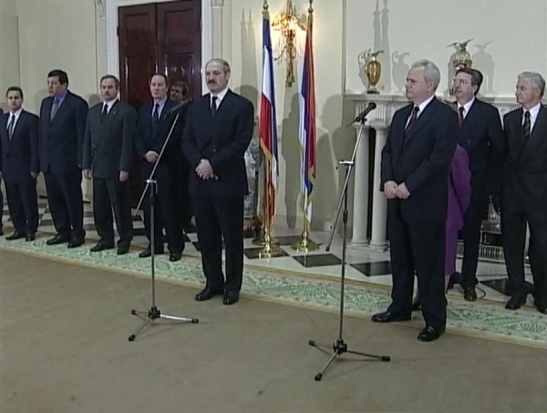 Под бомбами "демократии". Обнародовано уникальное архивное видео об историческом визите Лукашенко в Белград Под бомбами "демократии". Обнародовано уникальное архивное видео об историческом визите Лукашенко в Белград