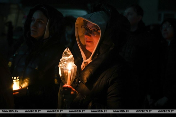 ФОТОФАКТ: Торжественные богослужения на Светлое Христово Воскресение
