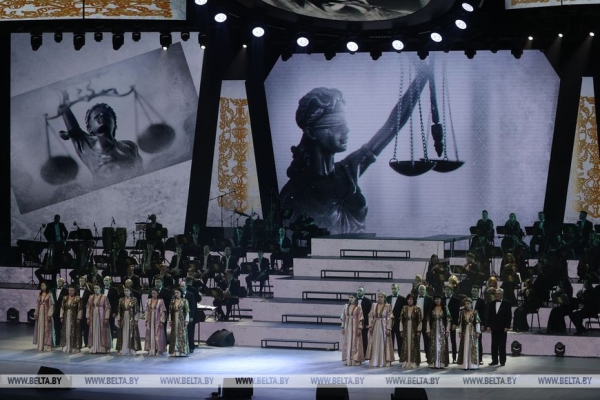 Сукало: высочайшая оценка работы Верховного Суда обязывает к полной самоотдаче Сукало: высочайшая оценка работы Верховного Суда обязывает к полной самоотдаче