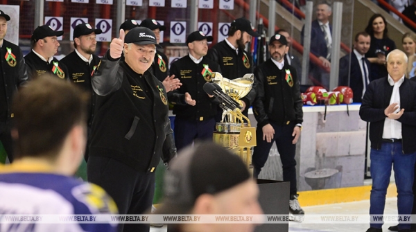 Неожиданный приезд в Гродно, эксперименты на полях и программа действий для страны. Итоги региональной недели Президента