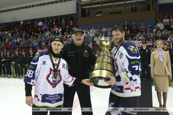 Неожиданный приезд в Гродно, эксперименты на полях и программа действий для страны. Итоги региональной недели Президента