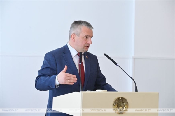 Неожиданный приезд в Гродно, эксперименты на полях и программа действий для страны. Итоги региональной недели Президента