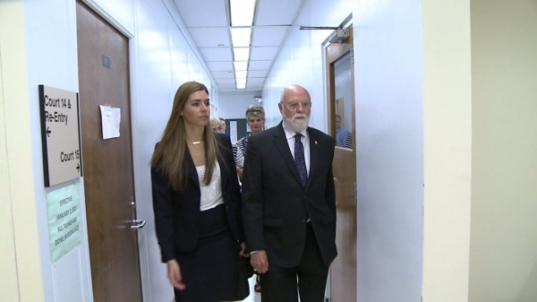 Врач годами подменял донорскую сперму своей — теперь у него больше 90 детей. История шокирующего эксперимента Врач годами подменял донорскую сперму своей — теперь у него больше 90 детей. История шокирующего эксперимента