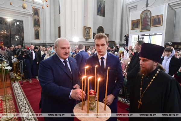 Лукашенко уверен, что в Беларуси удастся сохранить мир Лукашенко уверен, что в Беларуси удастся сохранить мир