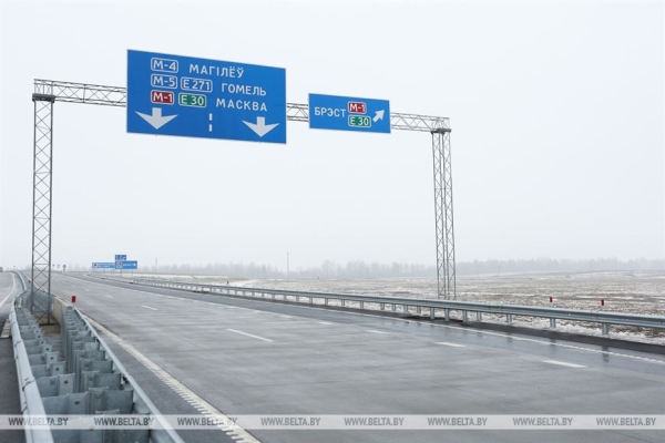 Как решение Лукашенко сохранить цементную промышленность стало залогом качества белорусских дорог