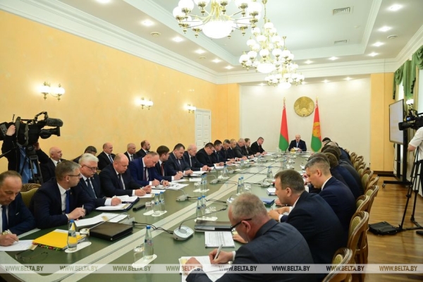 Лукашенко о работе промышленности: главное сейчас - ускорение
