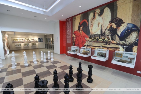 "Красивый ход или свежая идея - в чем удовольствие игры?" Как завоевываются чемпионские титулы по шашкам